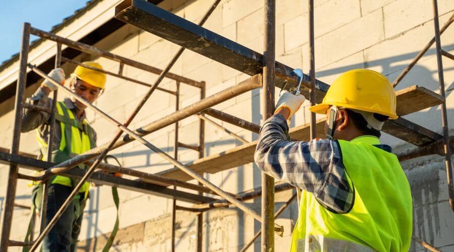 Professional fairlawn roofing services in Closplint, KY